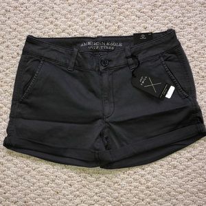 American Eagle Midi low rise Gray shorts